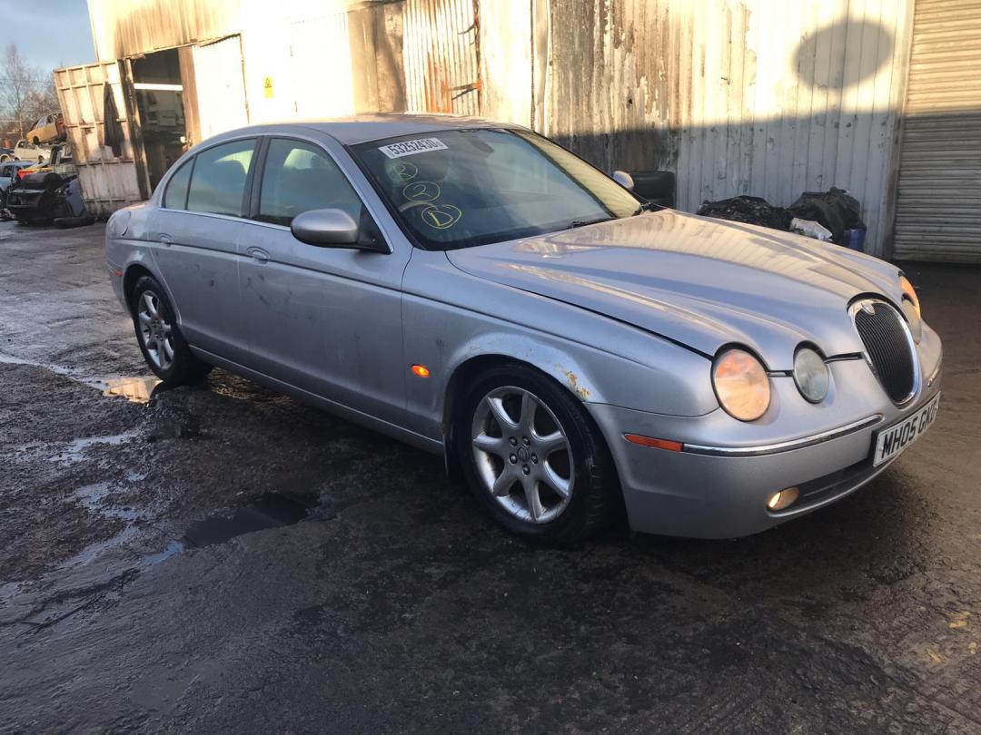Jaguar S-Type рест. X200 2005