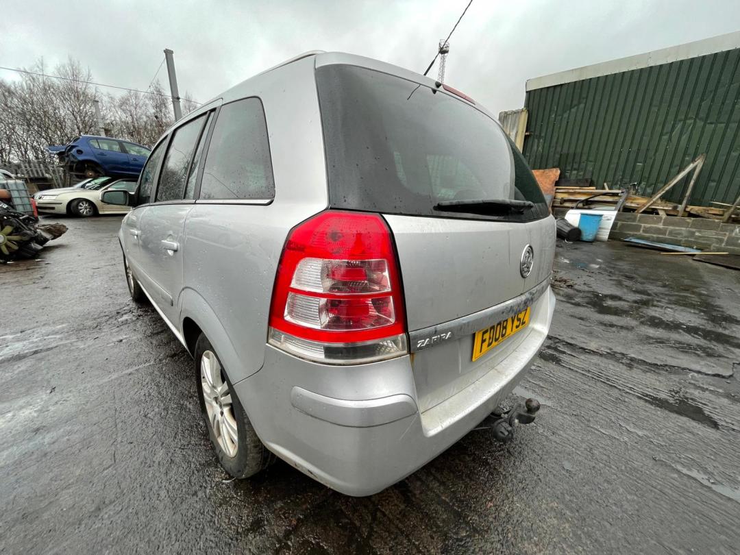 Opel Zafira 2  (B) рест. 2008