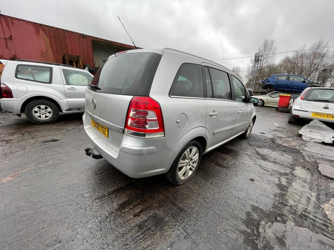 Opel Zafira 2  (B) рест. 2008