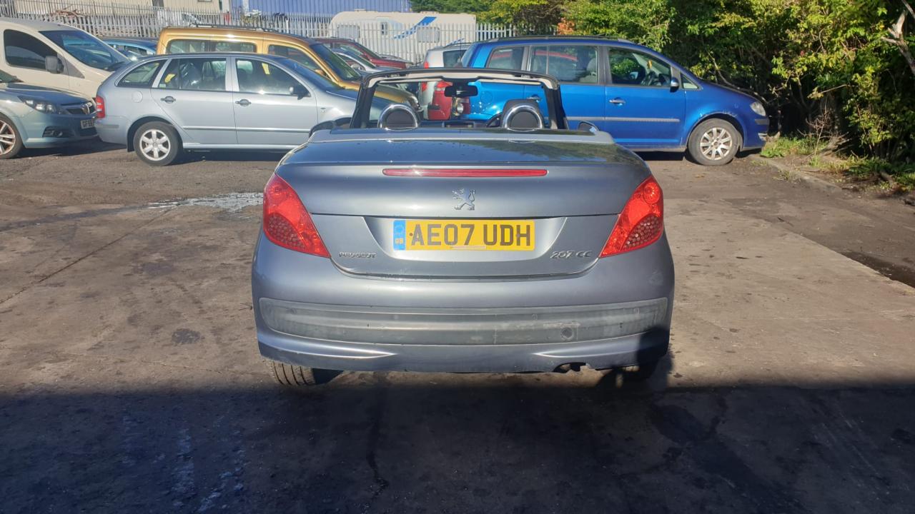 Peugeot 207CC 2007