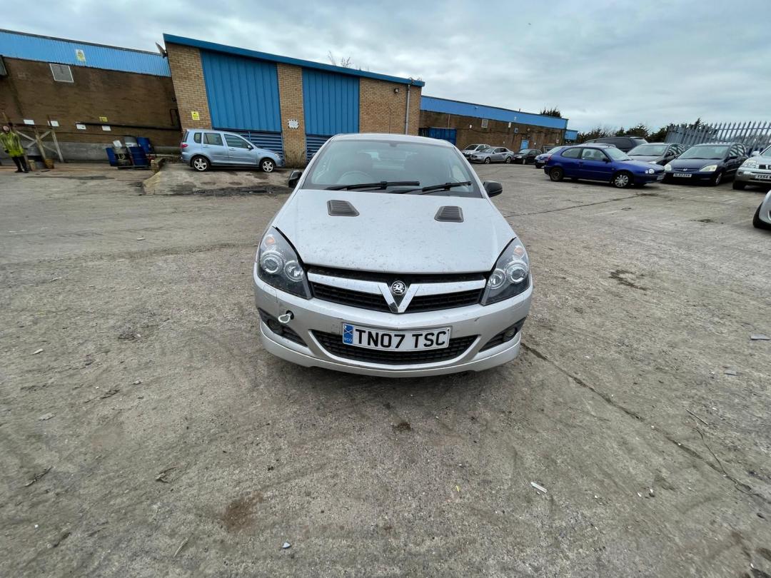 Opel Astra GTC H рест. 2007