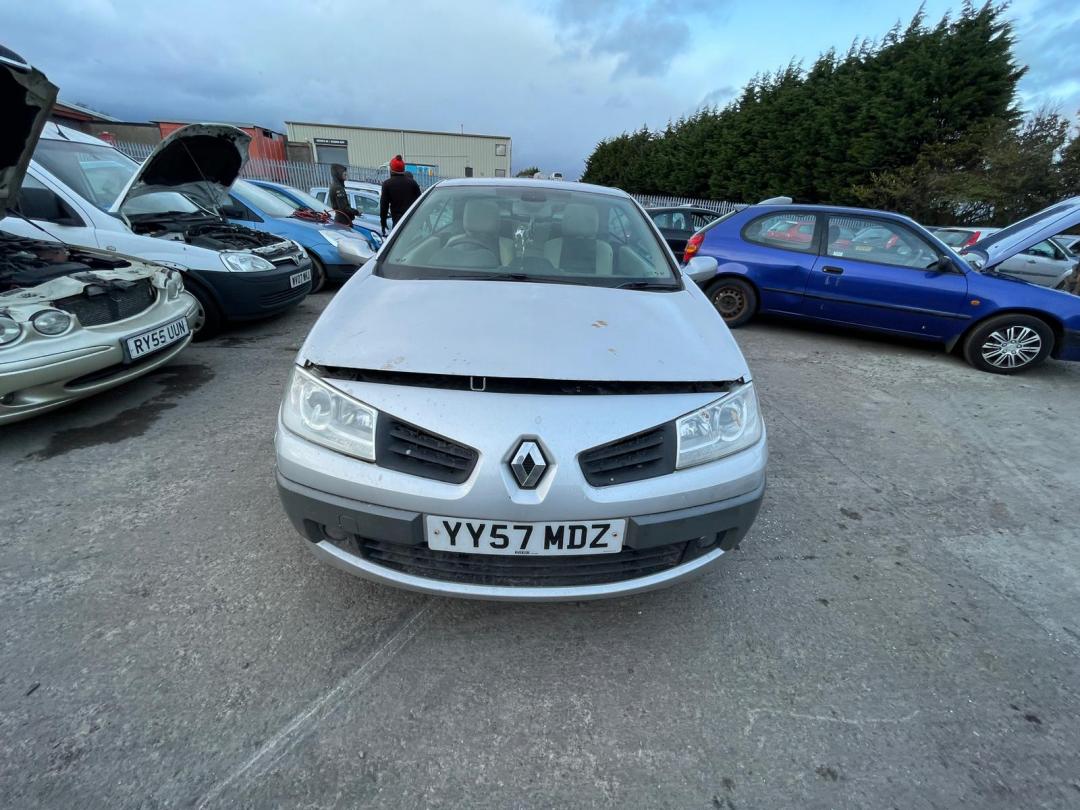 Renault Megane 2  рест. 2007