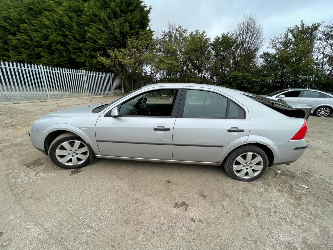 Ford Mondeo 3  рест. 2005