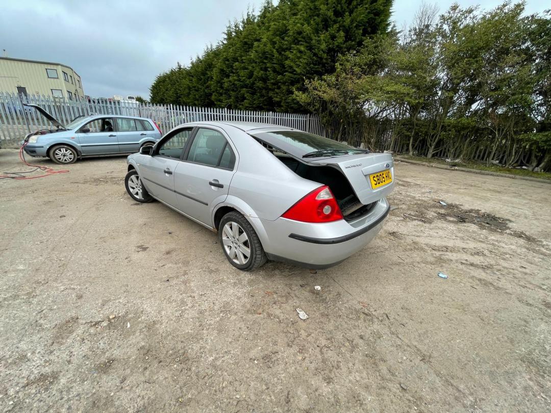 Ford Mondeo 3  рест. 2005