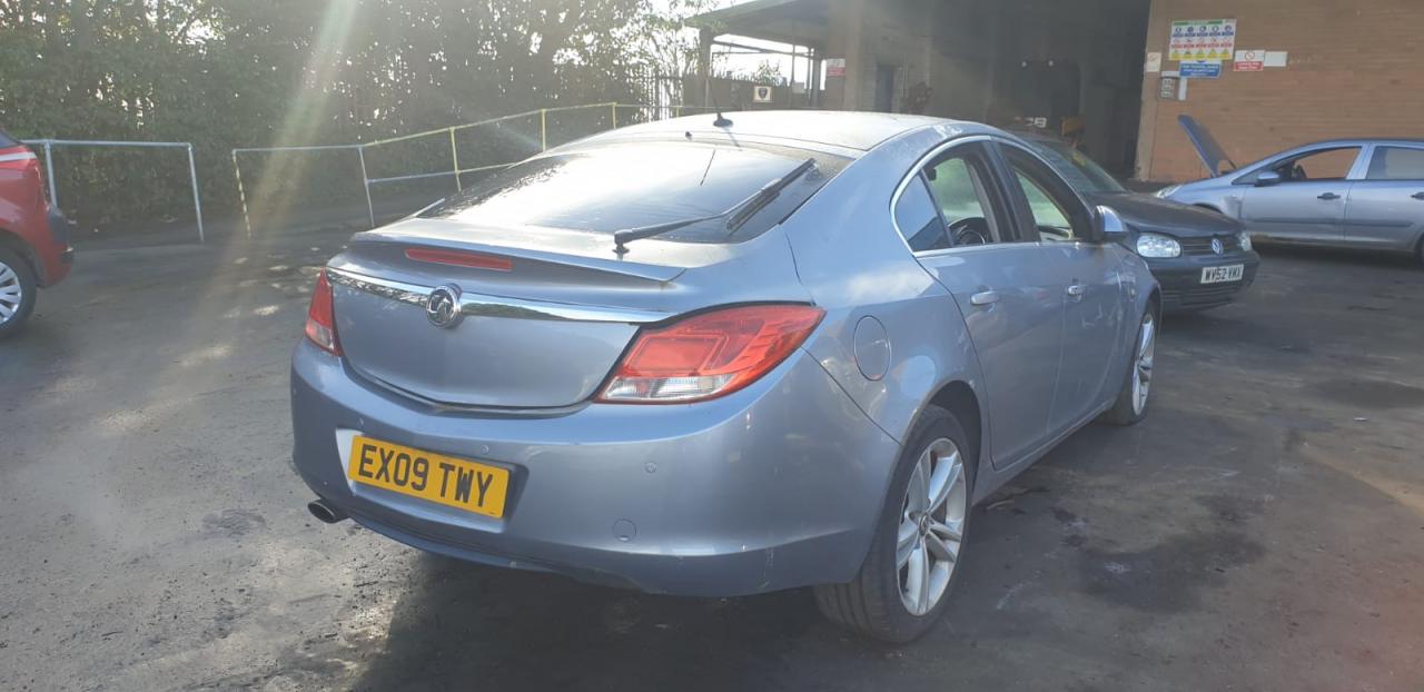 Opel Insignia (A) 2009
