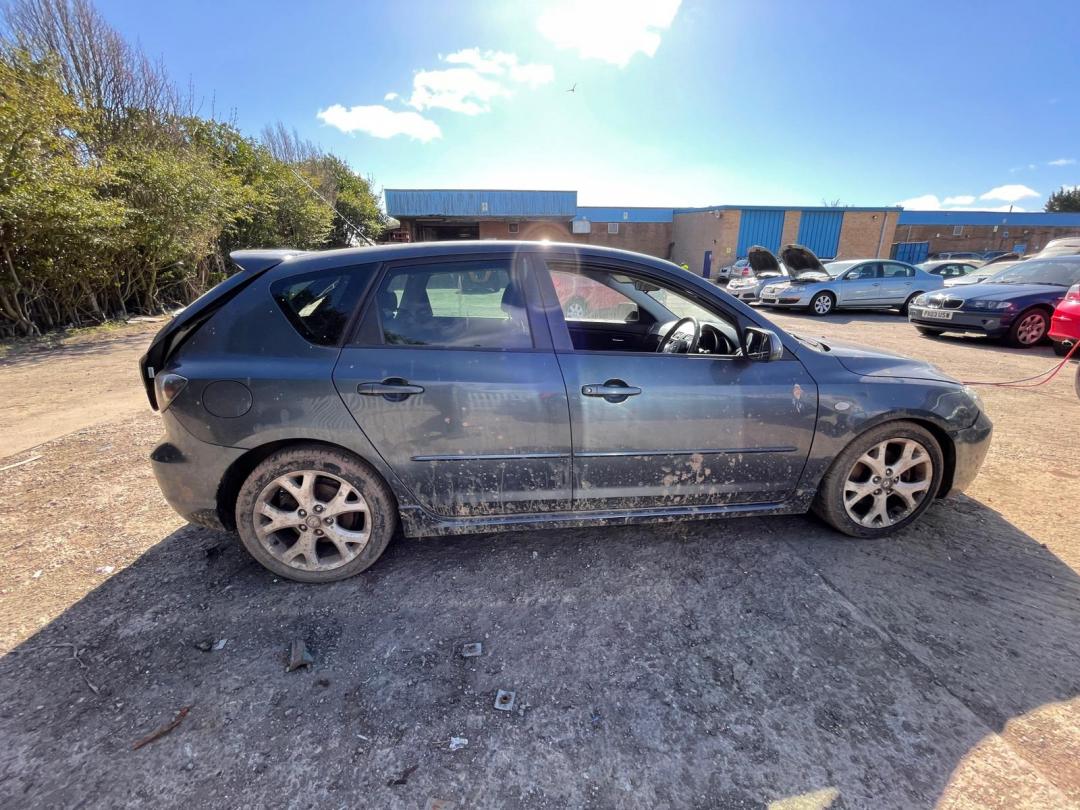 Mazda 3 рест. BK 2008