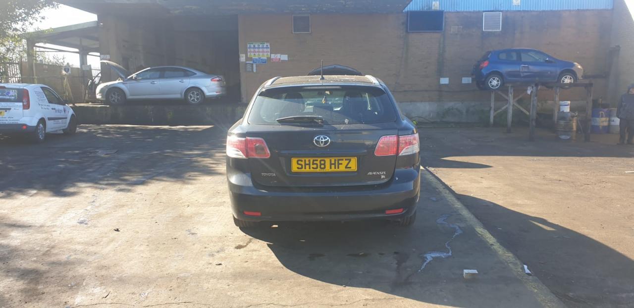 Toyota Avensis 3  (T270) 2009