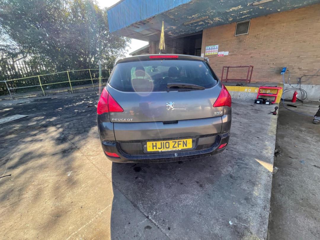 Peugeot 3008 2010