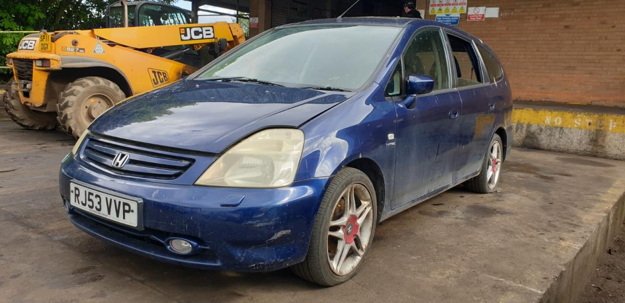 Honda Stream  RN3 2003