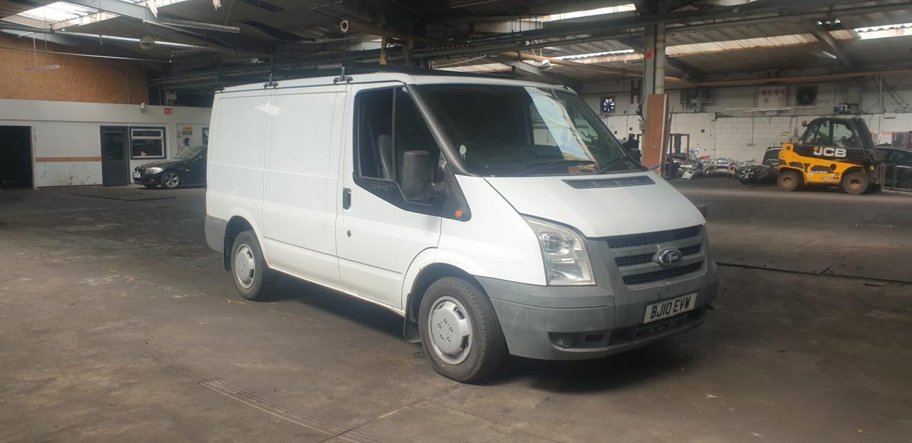 Ford Transit 7 2010