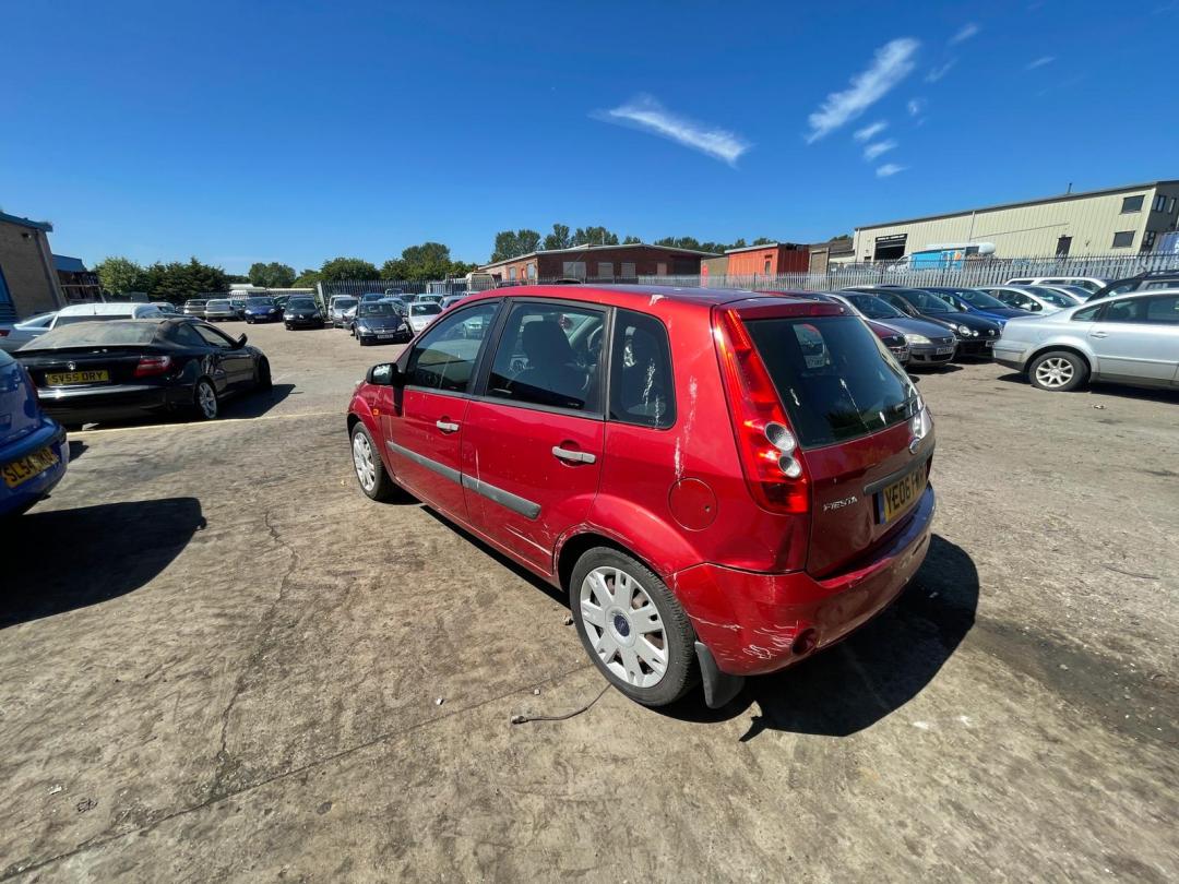 Ford Fiesta 5  рест. 2006