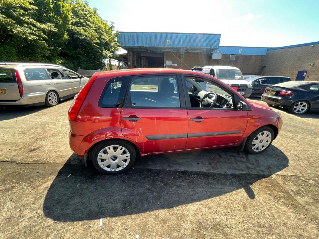 Ford Fiesta 5  рест. 2006