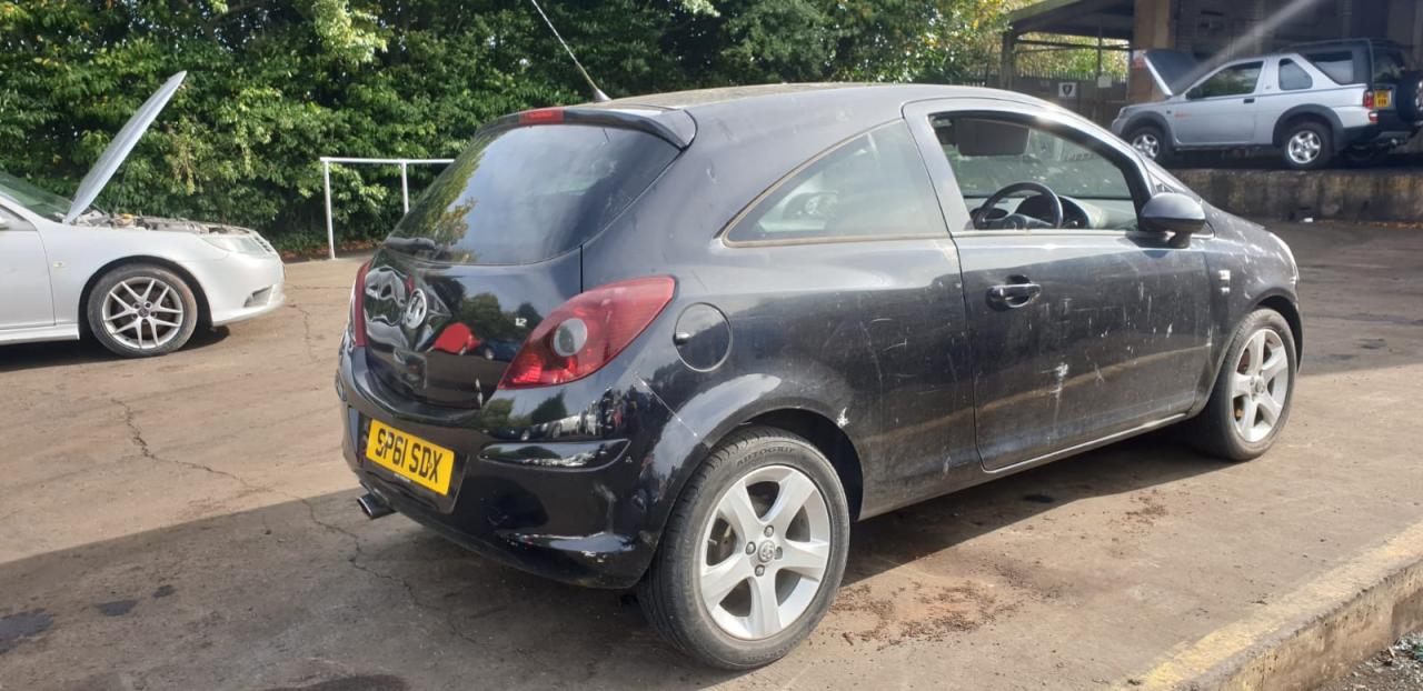 Opel Corsa D рест. 2011