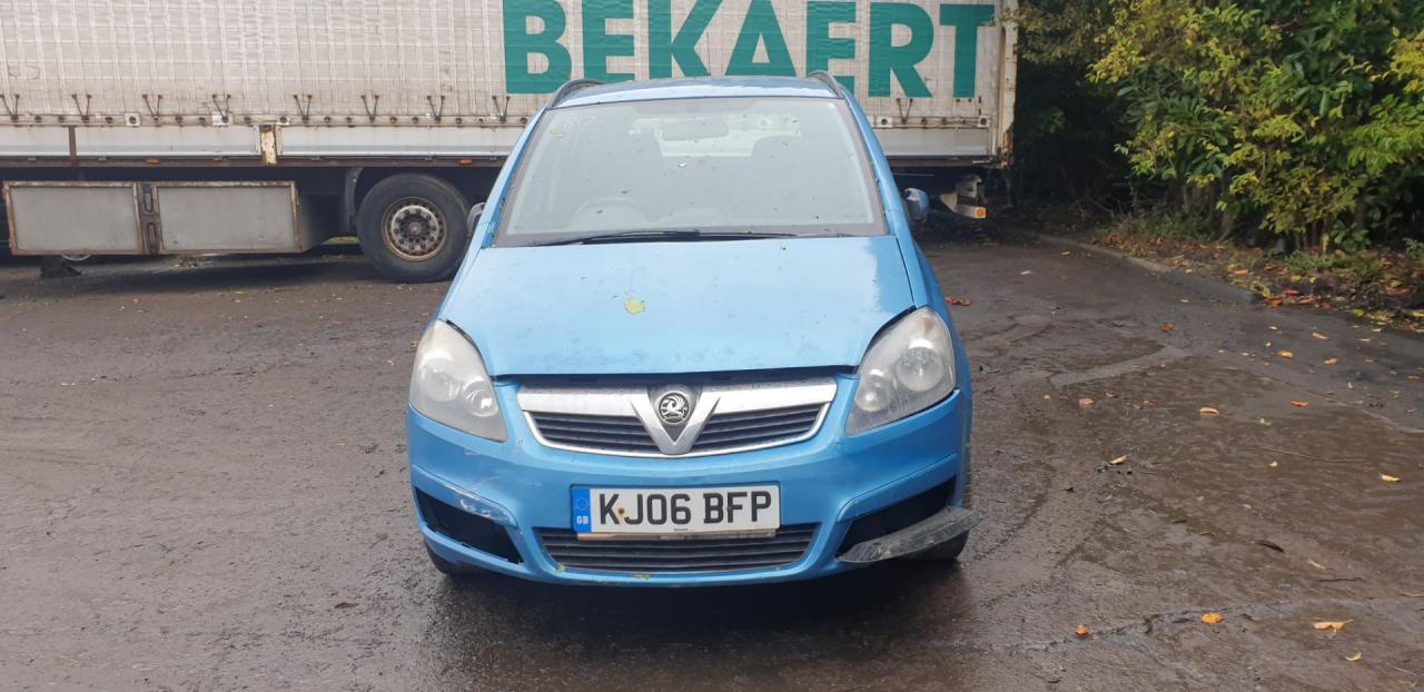 Opel Zafira 2  (B) 2006