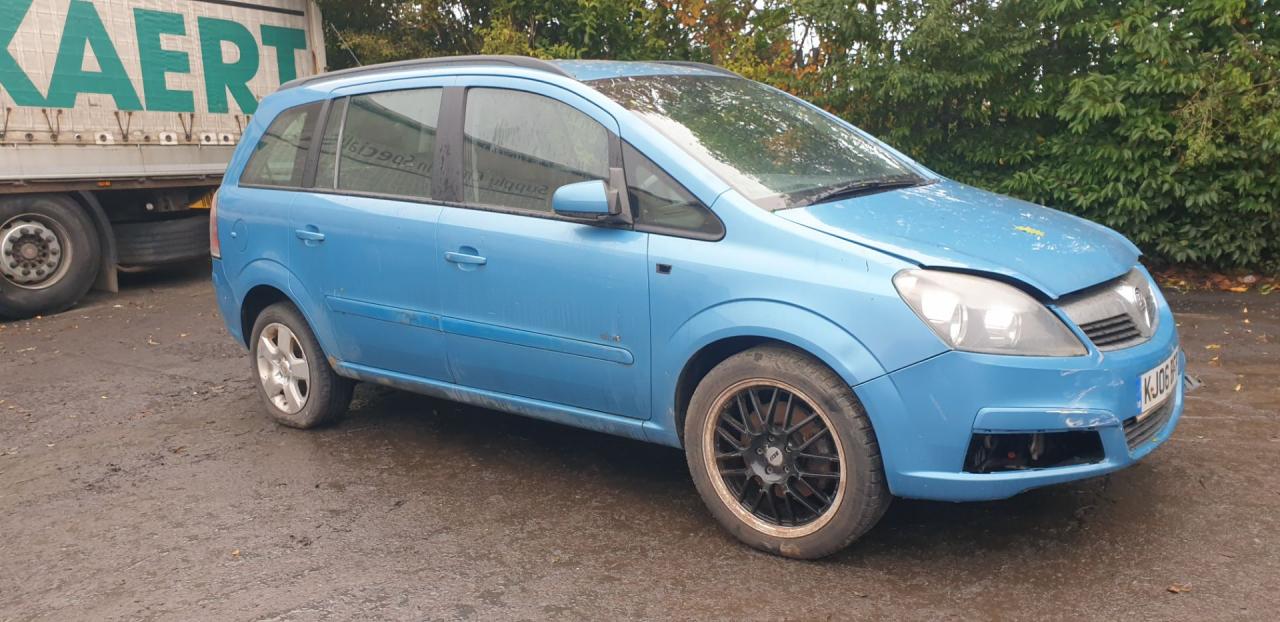 Opel Zafira 2  (B) 2006