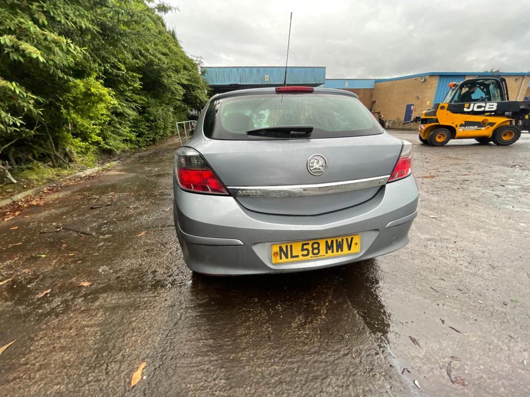 Opel Astra GTC H рест. 2008
