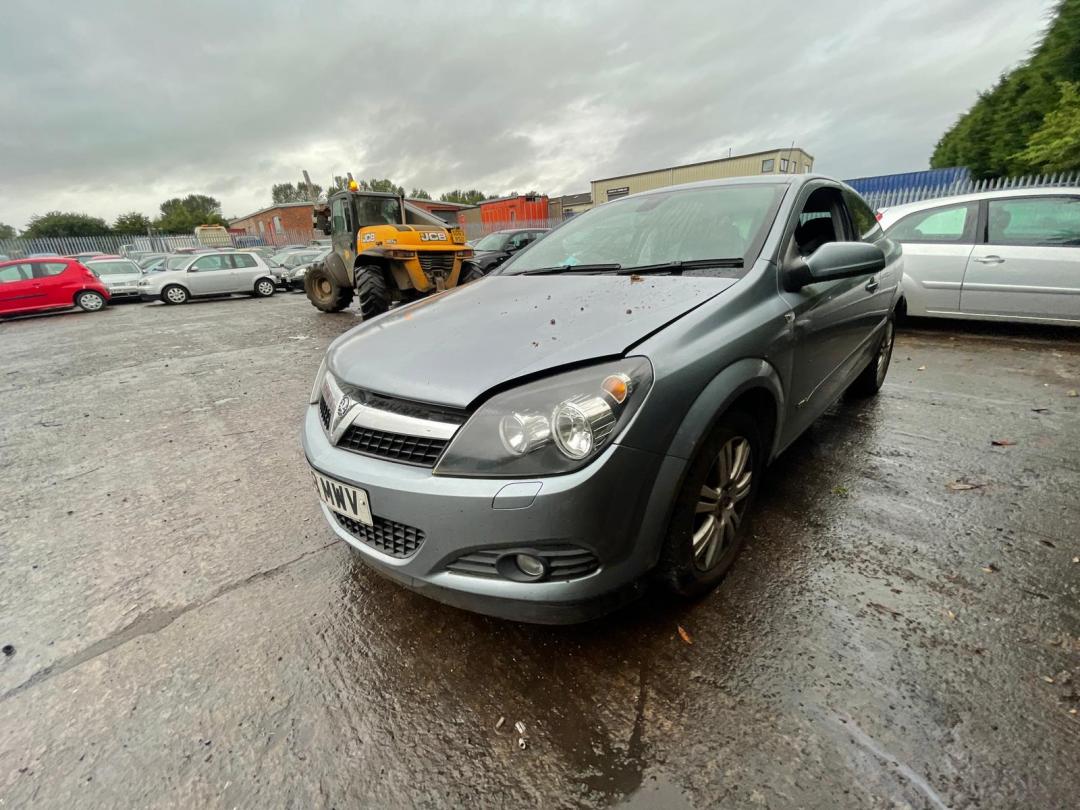 Opel Astra GTC H рест. 2008