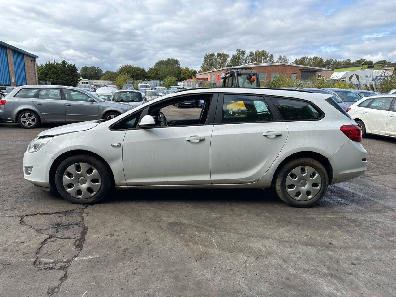 Opel Astra J 2012