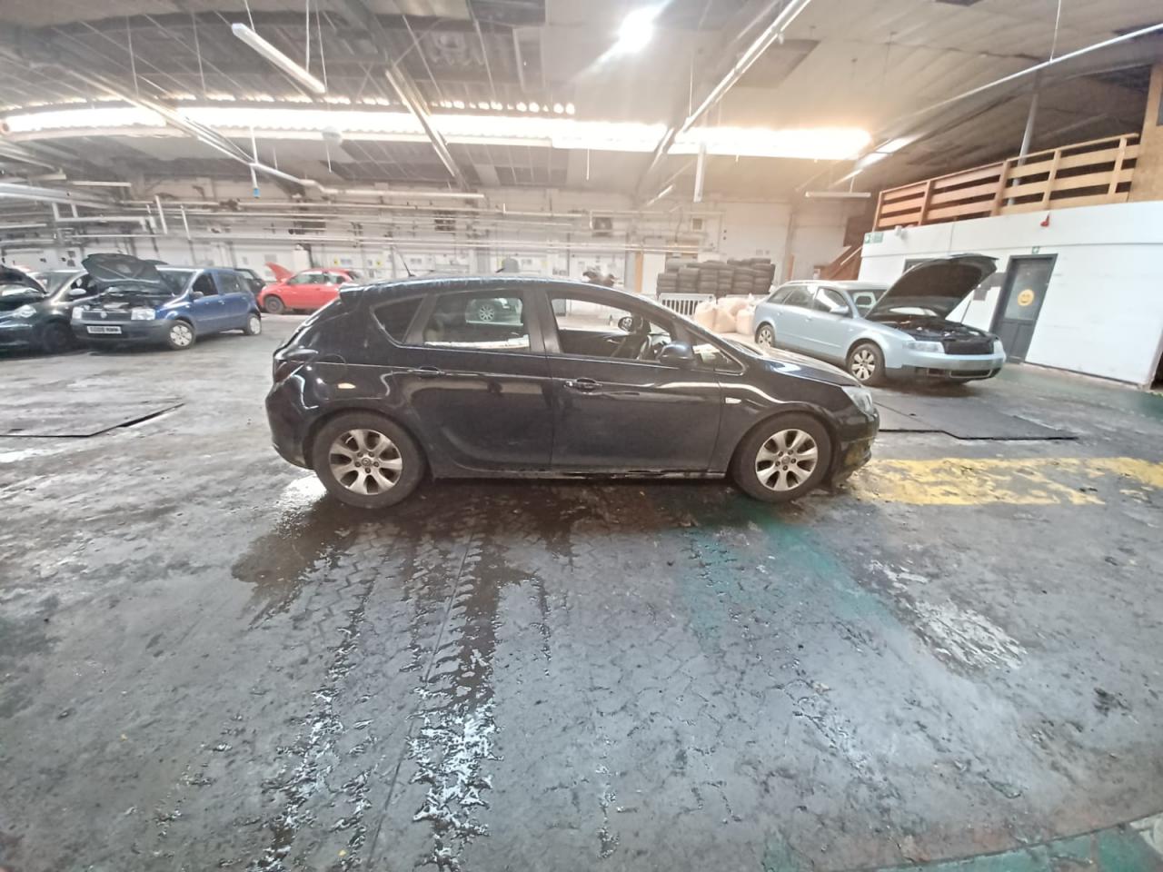 Opel Astra J рест. 2015
