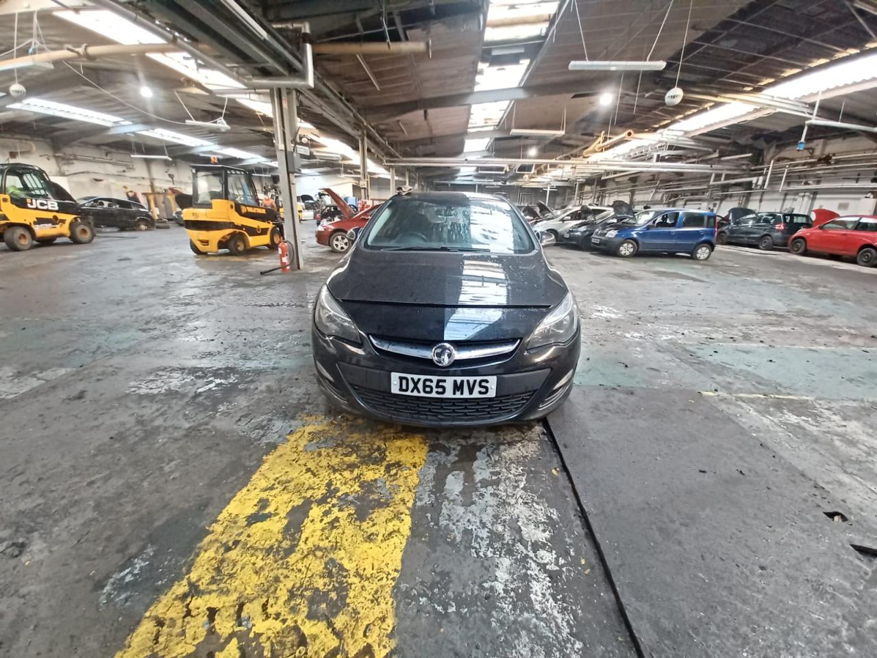 Opel Astra J рест. 2015