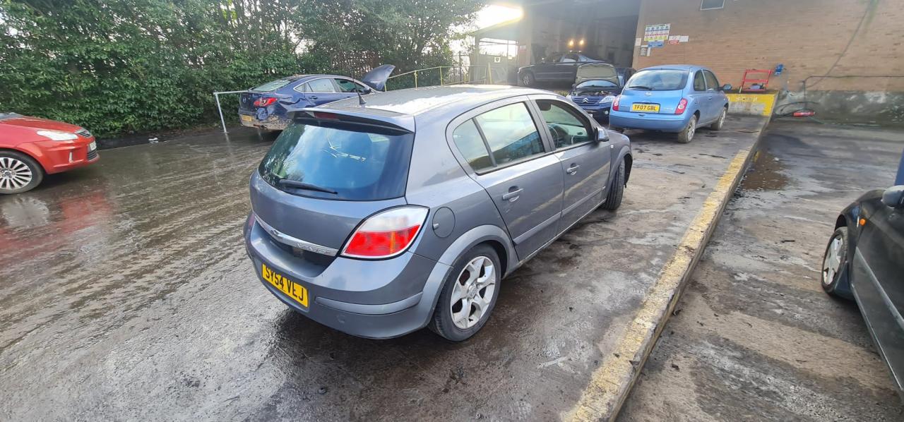 Opel Astra H 2004