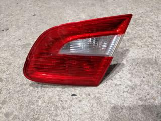фонарь крышки багажника правый Skoda Superb 2 поколение 2009, 3.6 л., бензин, 3T5945108