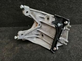 кронштейн ТНВД Audi A8 D3 [рестайлинг] 2007, 4.2 л., дизель, 057130147R