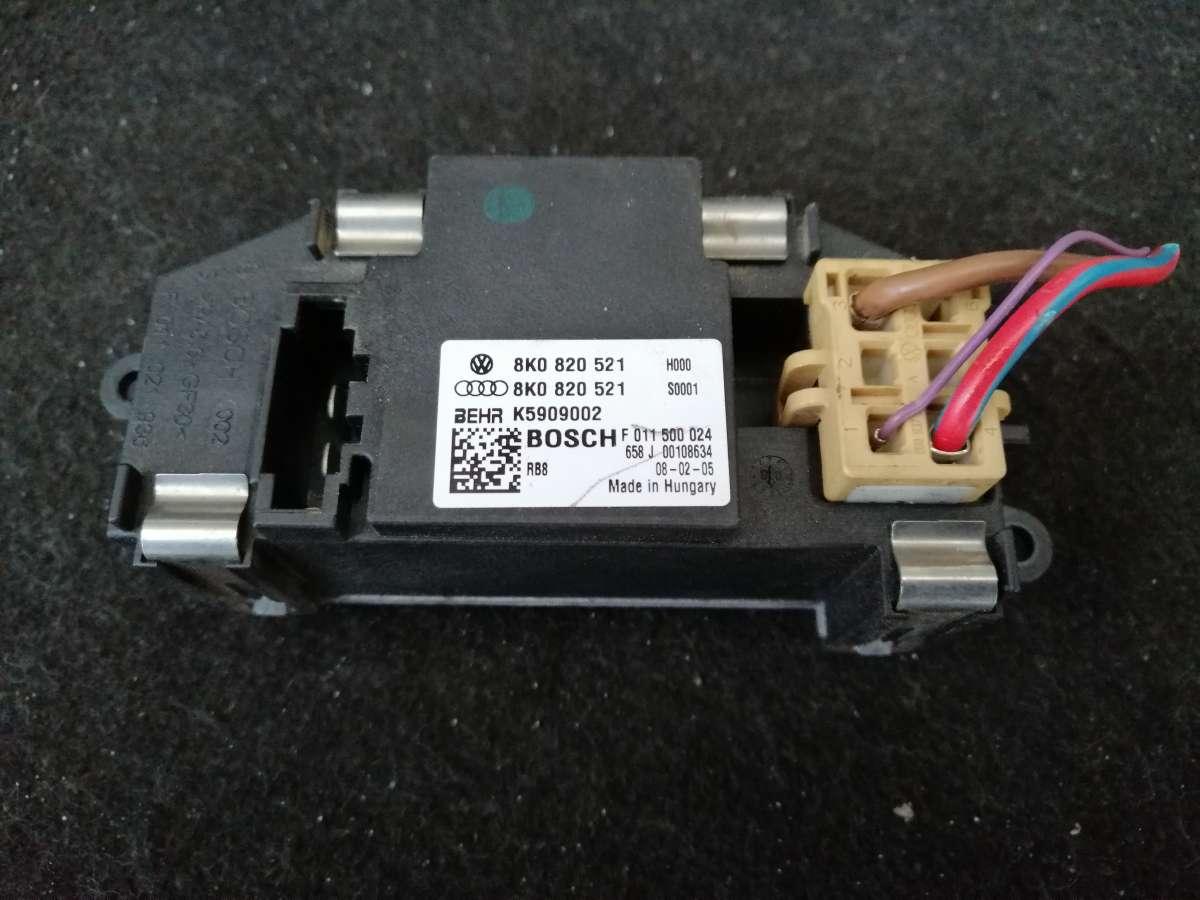 сопротивление печки Audi A4 B8/8K 2008, 1.8 л., бензин, 8K0820521 - фото №1