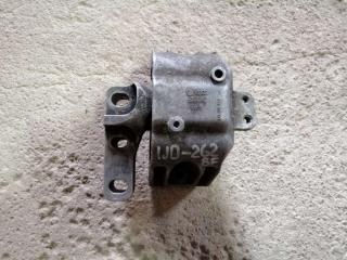 подушка крепления двигателя Volkswagen Golf 4 поколение 2000, 1J0199262BF