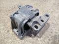подушка крепления двигателя Volkswagen Passat B6 2008, 2.0 л., дизель, 1K0199262P - фото №4