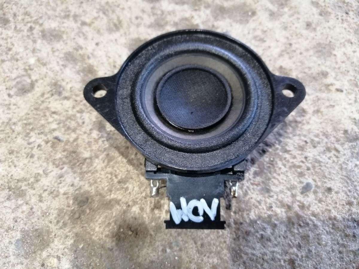динамик высокочастотный (пищалка) Skoda Superb 2 поколение 2012, 2.0 л., дизель, 3T0035411L - фото №1