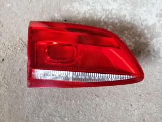 фонарь крышки багажника левый Volkswagen Passat B7 2012, 2.0 л., дизель, 3AF945093K