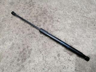 амортизатор крышки багажника (3-5 двери) Skoda Superb 2 поколение 2009, 3.6 л., бензин, 3T5827552