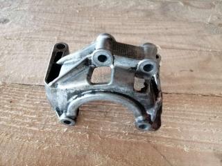 кронштейн гидроусилителя Audi A5 8T 2008, 3.2 л., бензин, 06E145393E