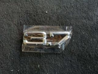 эмблема Audi A8 D2/4D [рестайлинг] 2000