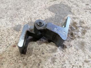 петля двери Skoda Superb 2 поколение 2012, 2.0 л., дизель, 5N0831402