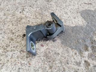 петля двери Skoda Superb 2 поколение 2012, 2.0 л., дизель, 5N0831402