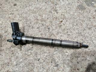 форсунка Volkswagen Tiguan 1 поколение 2008, 2.0 л., дизель, 03L130277