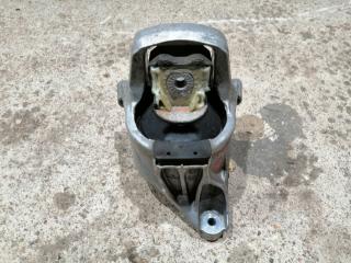 подушка крепления двигателя Audi A4 B9 2016, 1.4 л., бензин, 8W0199371BF