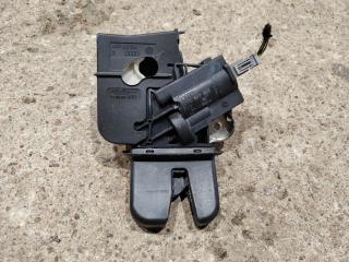 замок багажника Audi A4 B8/8K 2008, 1.8 л., бензин, 4F5827505D