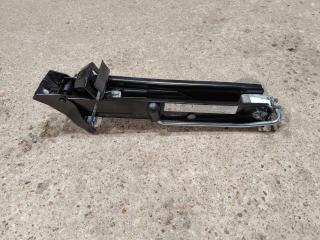 домкрат Volkswagen Tiguan 1 поколение 2011, 2.0 л., дизель, 5N0011031