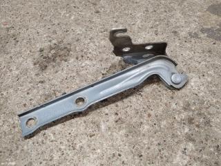 петля капота левая Volkswagen Tiguan 1 поколение 2011, 2.0 л., дизель, 5N0823301A