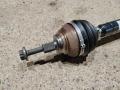 полуось передняя правая (приводной вал, ШРУС) Skoda Octavia 3 поколение (A7) 2016, 2.0 л., дизель, 5Q0407272BT - фото №3