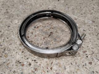 хомут глушителя Skoda Octavia 3 поколение (A7) 2016, 2.0 л., дизель, 04L131455A