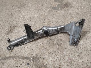 крепление ( кронштейн ) крыла Audi A4 B8/8K 2009, 2.7 л., дизель, 8K0821135B