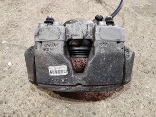 суппорт передний правый Audi A4 B8/8K 2009, 2.7 л., дизель, 8K0615124B