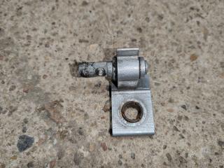 петля двери Audi A4 B8/8K 2009, 2.7 л., дизель, 8K0831402E