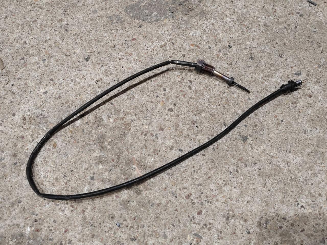 датчик давления (температуры) выхлопных газов Volkswagen Tiguan 1 поколение 2008, 2.0 л., дизель, 03L906088 - фото №1