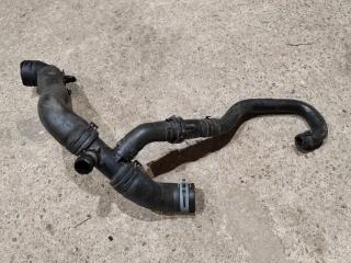 патрубок радиатора Volkswagen Tiguan 1 поколение 2011, 2.0 л., дизель, 5N0122101AF