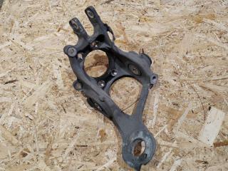 кулак задний правый Audi Q5 8R 2012, 3.2 л., бензин, 8R0505432F